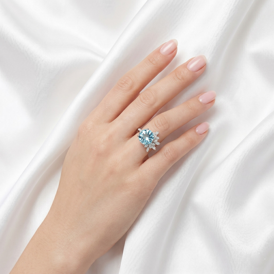 18K Aquamarine Ring