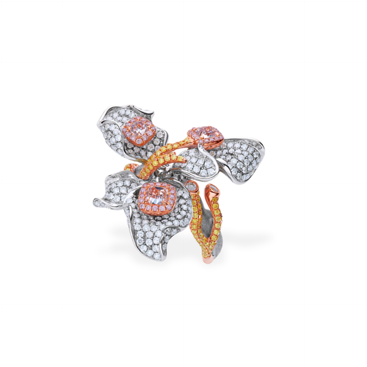 18K Very Light Pink Diamond Ring